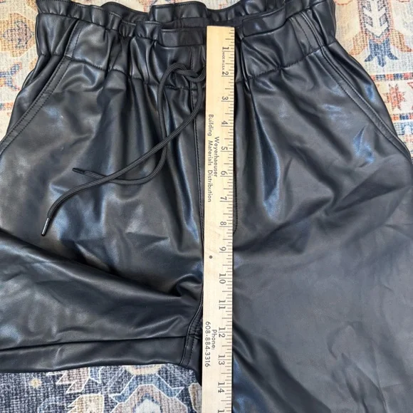 Abercrombie & Fitch Faux Leather Paper Bag Waist Black Joggers Womens Size Small - Picture 11 of 12